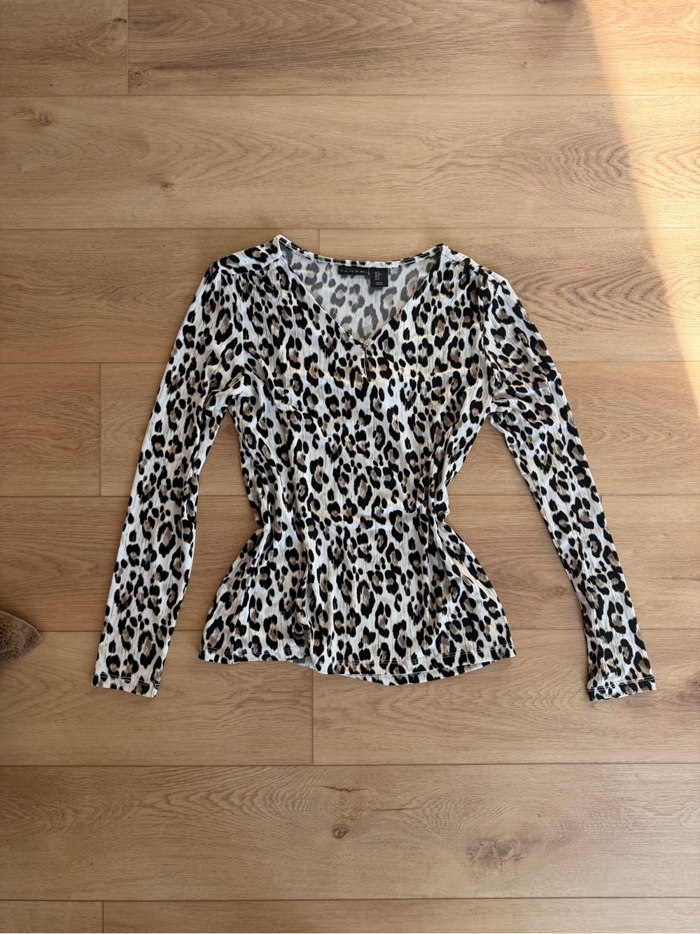 Tahari Leopard Print V-Neck Long Sleeve Top - White, Brown, Black